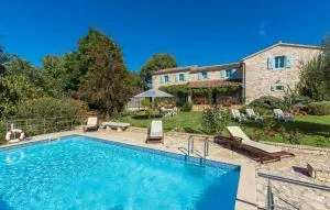 Villa Giselle in Central Istria for 8 people with large garden & private pool - pet friendly - Ferenci