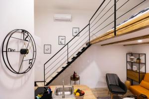 Urban Gallery Retreat