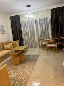 Luxury Brand New Building&Apartment at Madinaty B15 - Badr