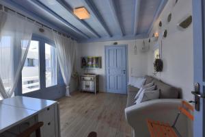 Ivi Mykonean Suites Mimoza Ornos Beach