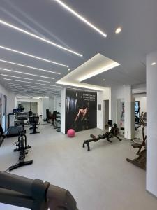 Anemoi Home - Luxe Stay with Pool & Gym by TT