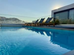 Anemoi Home - Luxe Stay with Pool & Gym by TT