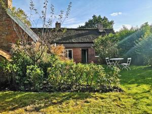 Historisches Reetdach-Haus - bis zu 20 Personen