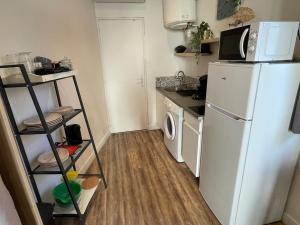 Joli Studio RDC à 100m des plages