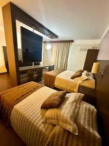 皇宫酒店 - 伊塔茹巴