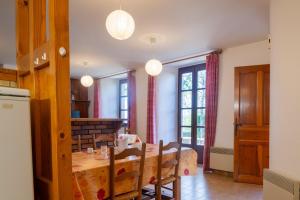 Maisons de vacances Gites de france au villard grand : photos des chambres