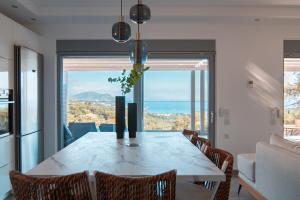 Goldeneye luxury Villas