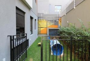 Apto 2 dorm prox Pq Ibirapuera