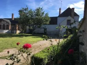 Gîte grande famille Alisiers - Jouy-le-Potier