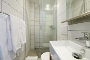 Hotels Hotel Triton : photos des chambres