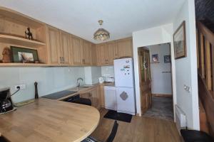 Appartements Appartement familial au Revard vue sur le jardin d-enfant et pistes : photos des chambres