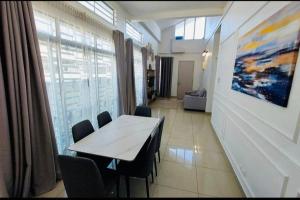 Restu Ibu Homestay And Guesthouse