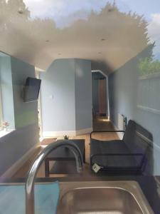 Cozy Studio in Luton