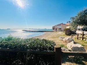 Appartements Voile de Mer 1 - Les Pieds dans l-eau, CLIM, Wifi, 2 personnes : photos des chambres