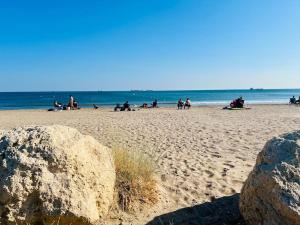 Appartements Voile de Mer 1 - Les Pieds dans l-eau, CLIM, Wifi, 2 personnes : photos des chambres