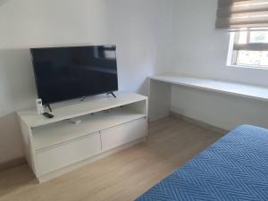 Flat Novo2 - Ar, Estac e Internet