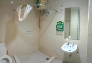 Apartemen Thamrin City Mall 2BR,65sqm,City View,free GYM,Jacuzzi,swimming pool