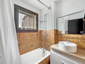 RB111 - Studio 4 Pers centre Carroz