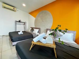 Modern Trefoil Studio Setia Alam Walk to Setia City Mall SCCC