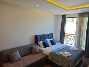 Harmony, Residence Hill A85