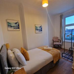 5 Bed Plymouth Home-Free Parking - Close to City Centre