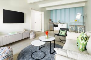  Ocean View Suite Accessible – Newly Renovated room in 24 North Hotel Key West