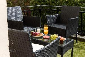 Chic Bayswater Luxury Retreat