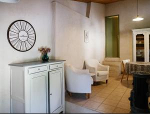 Maisons de vacances Cute stone cottage in Provence : photos des chambres