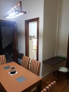 Monserrat-Venezuela-Apartament