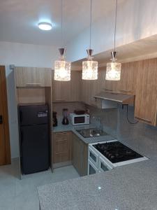 Boca del Mar III, apartamento 411