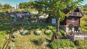 Brvnara Orlovo Gnezdo