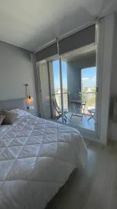 Depto vista al río - Эстер