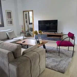 La Maisonette, Florina Center - 尼姆法奥