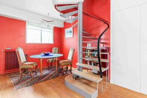 paris invalides vue Tour Eiffel duplex