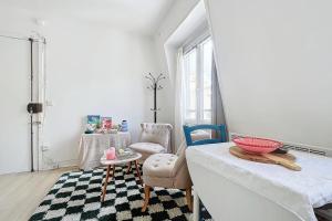 Cozy Studio in the Heart of Oberkampf