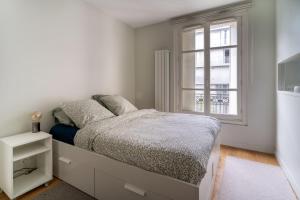 Airy and Stylish 1BD Flat ile Saint-Louis