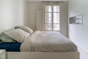 Airy and Stylish 1BD Flat ile Saint-Louis