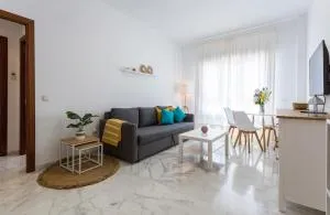 Apartamento Moderno LuxSevilla Bormujos - Ginés
