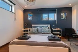 7Min to Uni Sé-Velha - AC - Work Desk - 300MBs WiFi - Rocha Nova