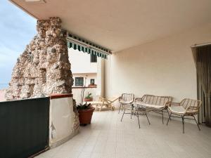 Isola delle Femmine Holiday Nancy