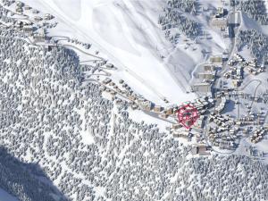 Charmant T3 cabine à Courchevel, parking inclus - FR-1-563-43