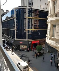 Tu lugar en microcentro porteño. Dir. Viamonte 611