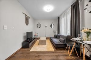 Kasprzaka 29C - Terrace, Workspace, EXPO - by Rentujemy