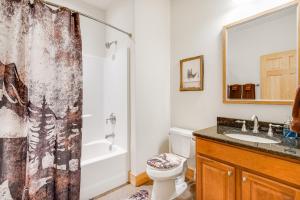 Hibernation Station - MTN Views near Asheville!