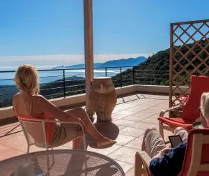 Villa Dio Petres - Kroústas