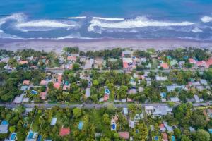 Entire Racho La Libertad, playa San Diego Wi-Fi