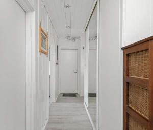 Central 2 bedroom apartment