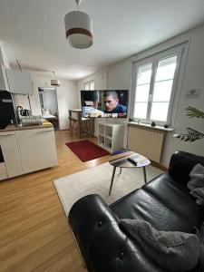 Évasion Spa Jacuzzi Sauna Home cinéma