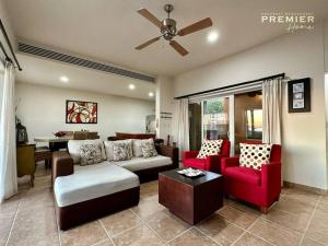 Sunset Home, Golf Cart and Beach Club Access