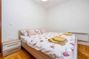 Apartment in Jadranovo 45042